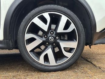 NISSAN JUKE 1.6 Juke N-Tec 5dr