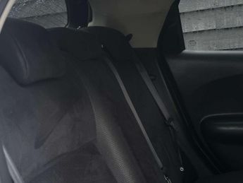 NISSAN JUKE 1.6 Juke N-Tec 5dr