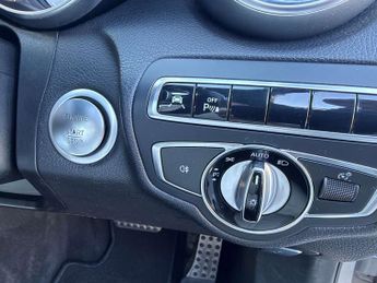MERCEDES-BENZ C-CLASS 1.6 C200 AMG Line Premium+ Bluetec Auto 4dr