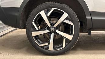 Nissan Qashqai 1.3 Qashqai N-Motion DiG-T Semi-Auto 5dr
