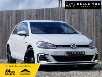 Volkswagen Golf 1.4 Golf GTE Advance Semi-Automatic 5dr - NATIONAL DELIVERY*