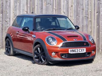 MINI Hatch 2.0 Cooper SD 3dr - NATIONAL DELIVERY*