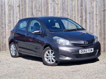 Toyota Yaris 1.3 Yaris TR VVT-i CVT / Automatic 5dr - NATIONAL DELIVERY*