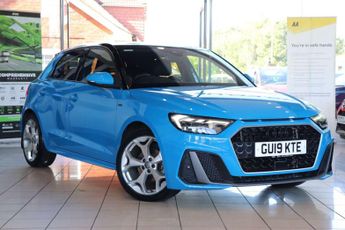 Audi A1 1.0 A1 Sportback 30 TFSI S Line Semi-Auto 5dr