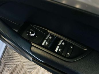 AUDI Q5 2.0 Q5 Sport TDI Quattro Semi-Auto 4WD 5dr