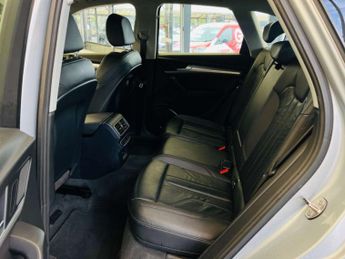 AUDI Q5 2.0 Q5 Sport TDI Quattro Semi-Auto 4WD 5dr