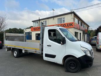 Nissan NV400 2.3 NV400 SE dCi 13ft6 Dropside With Tail lift