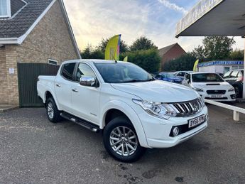 Mitsubishi L200 2.4 L200 Warrior DI-D 4WD