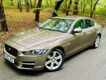 Jaguar XE 2.0 XE Portfolio i Auto 4dr