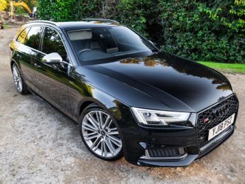 Audi A4 3.0 S4 TFSI Quattro Auto 4WD 5dr