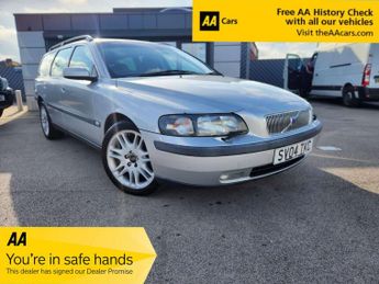 Volvo V70 2.4 V70 D5 SE Auto 5dr