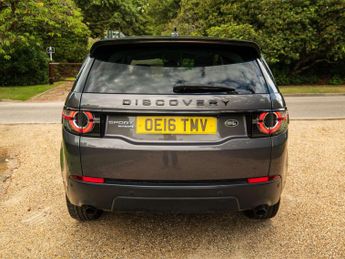LAND ROVER DISCOVERY SPORT 2.0 Discovery Sport Black HSE TD4 Auto 4WD 5dr