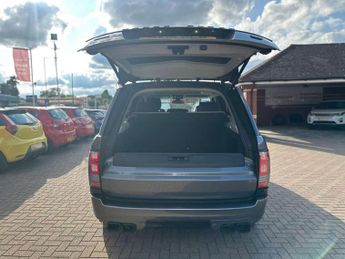 LAND ROVER RANGE ROVER 4.4 Range Rover Autobiography SDV8 Auto 4WD 5dr