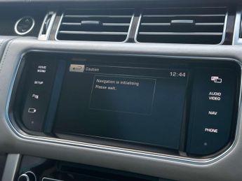 LAND ROVER RANGE ROVER 4.4 Range Rover Autobiography SDV8 Auto 4WD 5dr