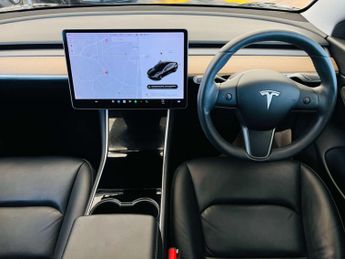 TESLA MODEL 3 Model 3 Long Range AWD 4WD 4dr