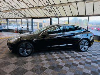 TESLA MODEL 3 Model 3 Long Range AWD 4WD 4dr