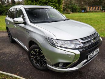 Mitsubishi Outlander 2.0 Outlander 4hs PHEV CVT 4WD 5dr