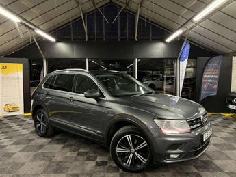 Volkswagen Tiguan 2.0 Tiguan SE Nav TDI BlueMotion Technology 4Motion 4WD 5dr