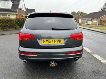 AUDI Q7 4.1 Q7 S Line FSI Quattro Auto 4WD 5dr