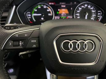 AUDI Q5 2.0 Q5 PHEV S Line 50 TFSI E Quattro Semi-Auto 4WD 5dr