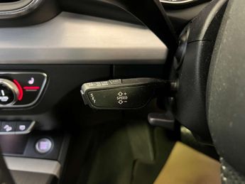 AUDI Q5 2.0 Q5 PHEV S Line 50 TFSI E Quattro Semi-Auto 4WD 5dr