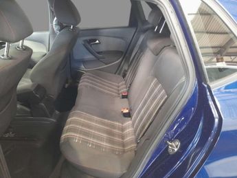VOLKSWAGEN POLO 1.4 Polo GTi Semi-Auto 180 5dr