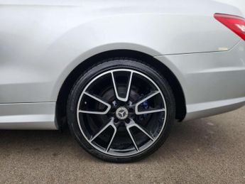 MERCEDES-BENZ E-CLASS 2.1 E220 Sport CDi BlueEfficiency Auto 2dr