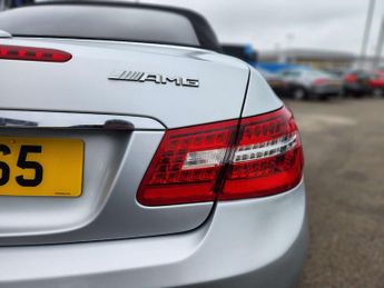 MERCEDES-BENZ E-CLASS 2.1 E220 Sport CDi BlueEfficiency Auto 2dr