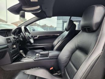 MERCEDES-BENZ E-CLASS 2.1 E220 Sport CDi BlueEfficiency Auto 2dr