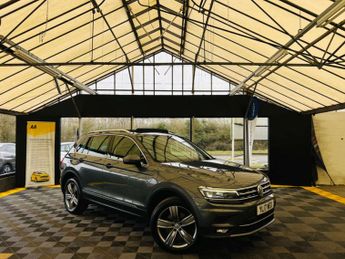 Volkswagen Tiguan 2.0 Tiguan SEL TDI BlueMotion Technology 4Motion Semi-Auto 4WD 5