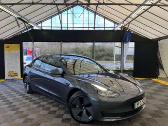 Tesla Model 3 Model 3 Long Range AWD 4WD 4dr