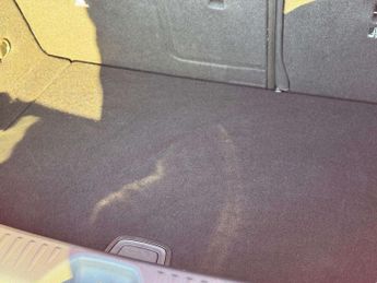 MERCEDES-BENZ A-CLASS 2.0 A250 BlueEfficiency AMG Sport Auto 5dr