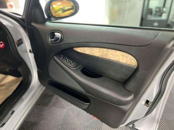 Jaguar S-TYPE 2.7 D V6 SE