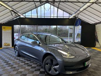 Tesla Model 3 Model 3 Standard-Range + 4dr