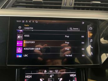 AUDI E-TRON e-tron Sport 55 Quattro 4WD 5dr