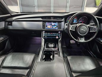 JAGUAR XF 2.0 XF R-Sport D Auto 4dr