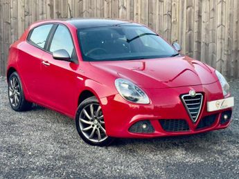 Alfa Romeo Giulietta 1.4 Giulietta Collezione Special Edition TB 5dr - NATIONAL DELIV