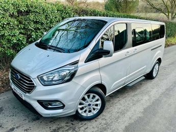 Ford Tourneo 2.0 Tourneo Custom 320 Titanium EcoBlue Auto 4dr