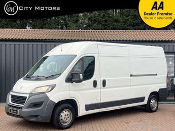 Peugeot Boxer 2.0 BlueHDi 335 Professional Panel Van 5dr Diesel Manual L3 H2 E