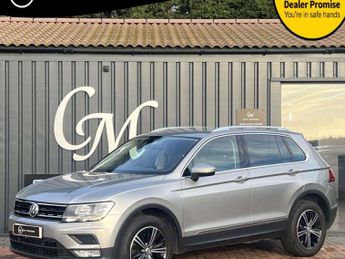 Volkswagen Tiguan 2.0 TDI BlueMotion Tech SE Navigation SUV 5dr Diesel DSG 4Motion