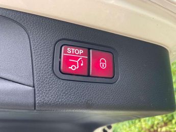 Mercedes-Benz GLC Class 3.0 GLC350d V6 AMG Line (Premium Plus) G-Tronic 4MATIC Euro 6 (s