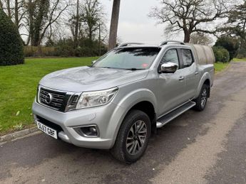 Nissan Navara 2.3 dCi Tekna 4WD Euro 6 (s/s) 4dr