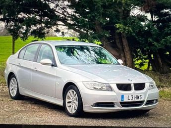 BMW 320 2.0 320i SE Auto Euro 4 4dr