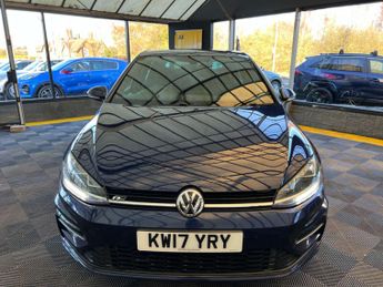 VOLKSWAGEN GOLF 2.0 Golf R-Line TDI BlueMotion Technology Semi-Auto 5dr