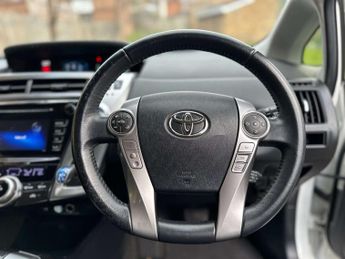 TOYOTA PRIUS+ 1.8 Prius+ Icon TSS HEV CVT 5dr