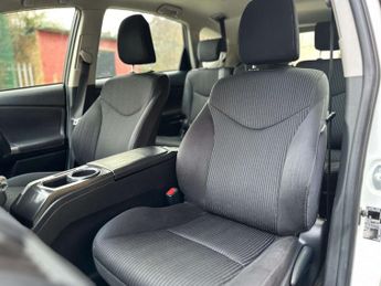 TOYOTA PRIUS+ 1.8 Prius+ Icon TSS HEV CVT 5dr