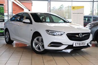 Vauxhall Insignia 1.5 Insignia Design Nav T 5dr