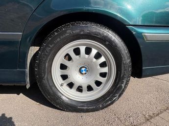 BMW 5 SERIES 2.8 528I SE 4dr