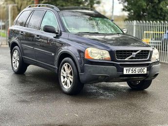 Volvo XC90 2.4 XC90 D SE AWD Auto 4WD 5dr