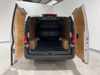 Mercedes-Benz Vito eVito 66 Progressive